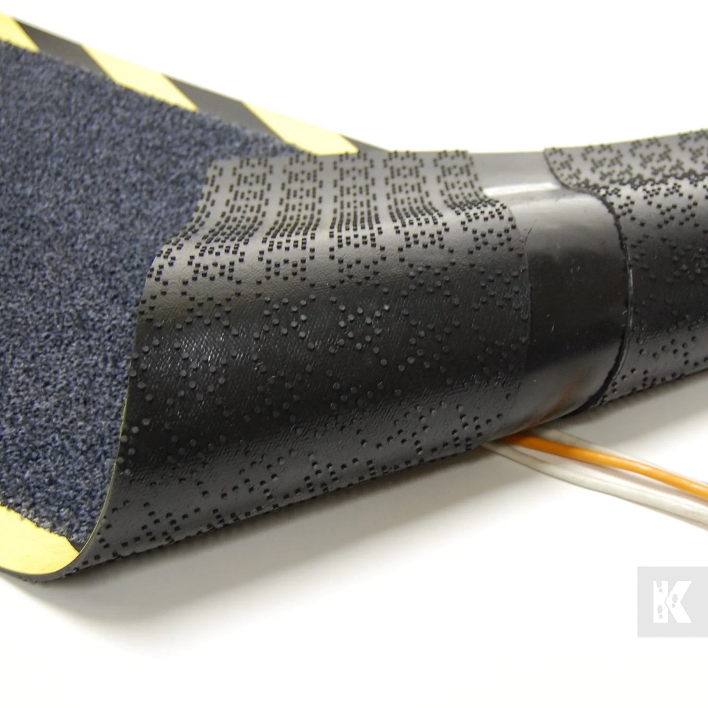 Tapis Passe-Câbles Professionnel – Intérieur