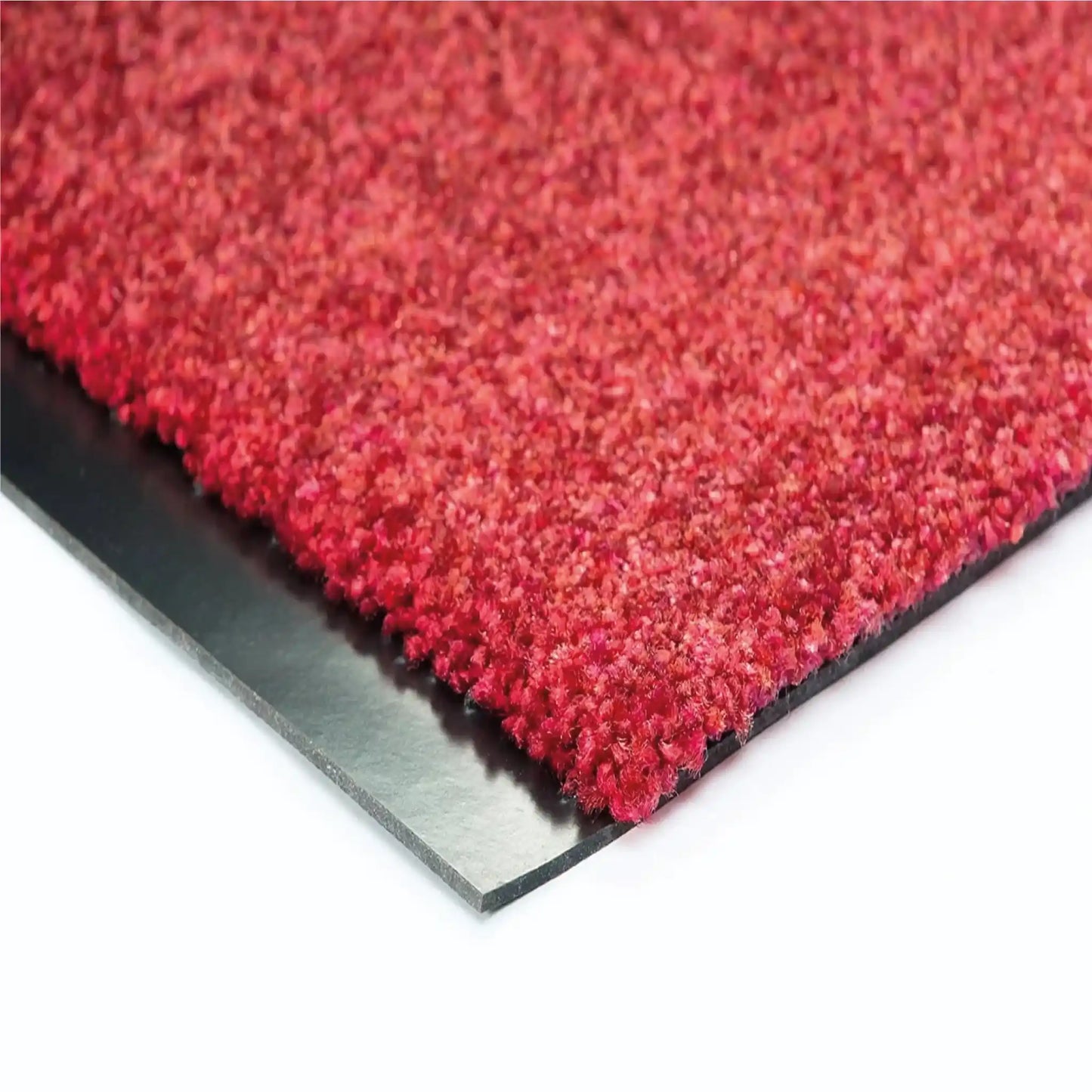Gros plan sur la texture et la finition d’un tapis logo personnalisé grand format XXL avec bordure robuste et fibres absorbantes.